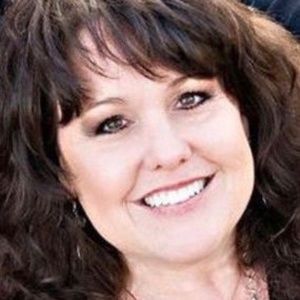 Meet your Posher, Vicki